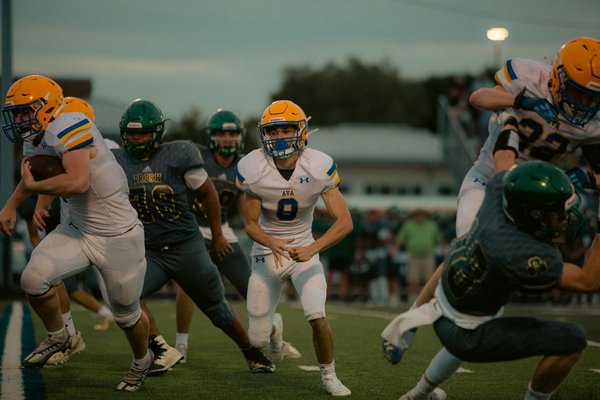 Wie kombiniert man Muster in der Damenmode stilvoll?